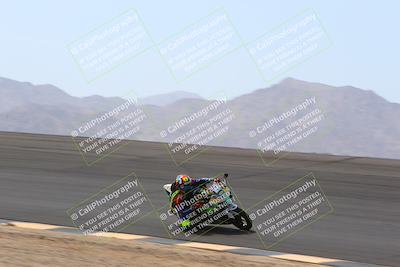 media/Apr-10-2022-SoCal Trackdays (Sun) [[f104b12566]]/Bowl (11am)/